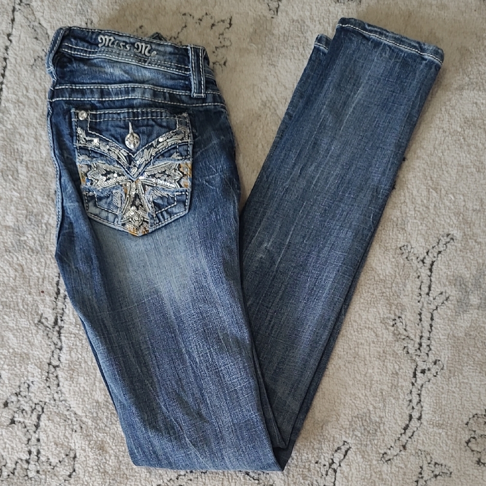 1 Miss Me Girls Denim Jeans with Embellished Pocket 16
